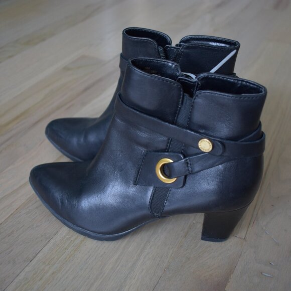 Anne Klein Womens Black Leather Chelsey Zippered Booties Size US 6M - Picture 3 of 8